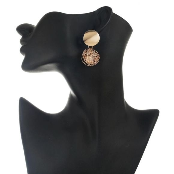 Gold and Pearl Drop Round Earings - Picture 7 of 8